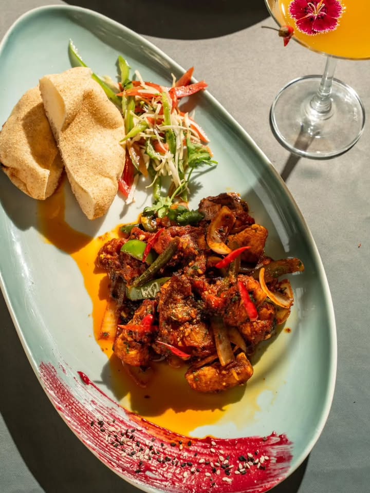 Chilli chicken plate with mocktail